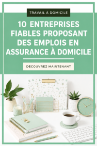 Une femme travaillant depuis son bureau à domicile avec un ordinateur et des dossiers