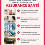 Femme souriante tenant une carte d'assurance santé